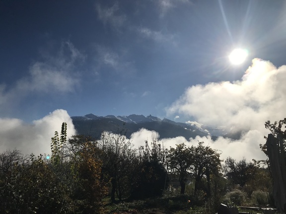 Outon ën Chayeje