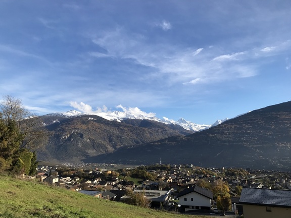 Outon ën Chayeje