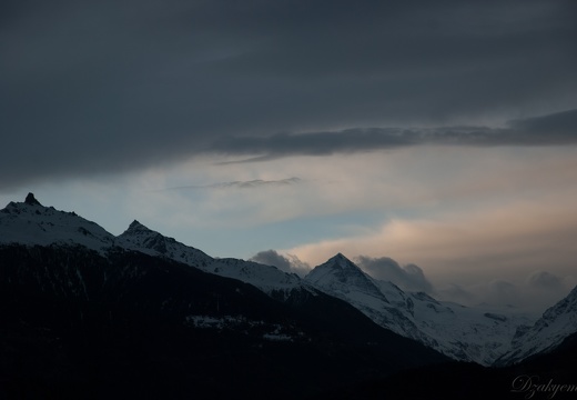 2025-03-22  Li bèla Dent Blanche (I béwa din Blantse)